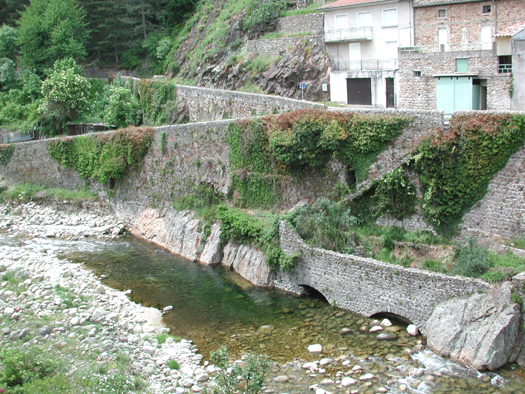 Aubenas, southern France 3.jpg 576.5K